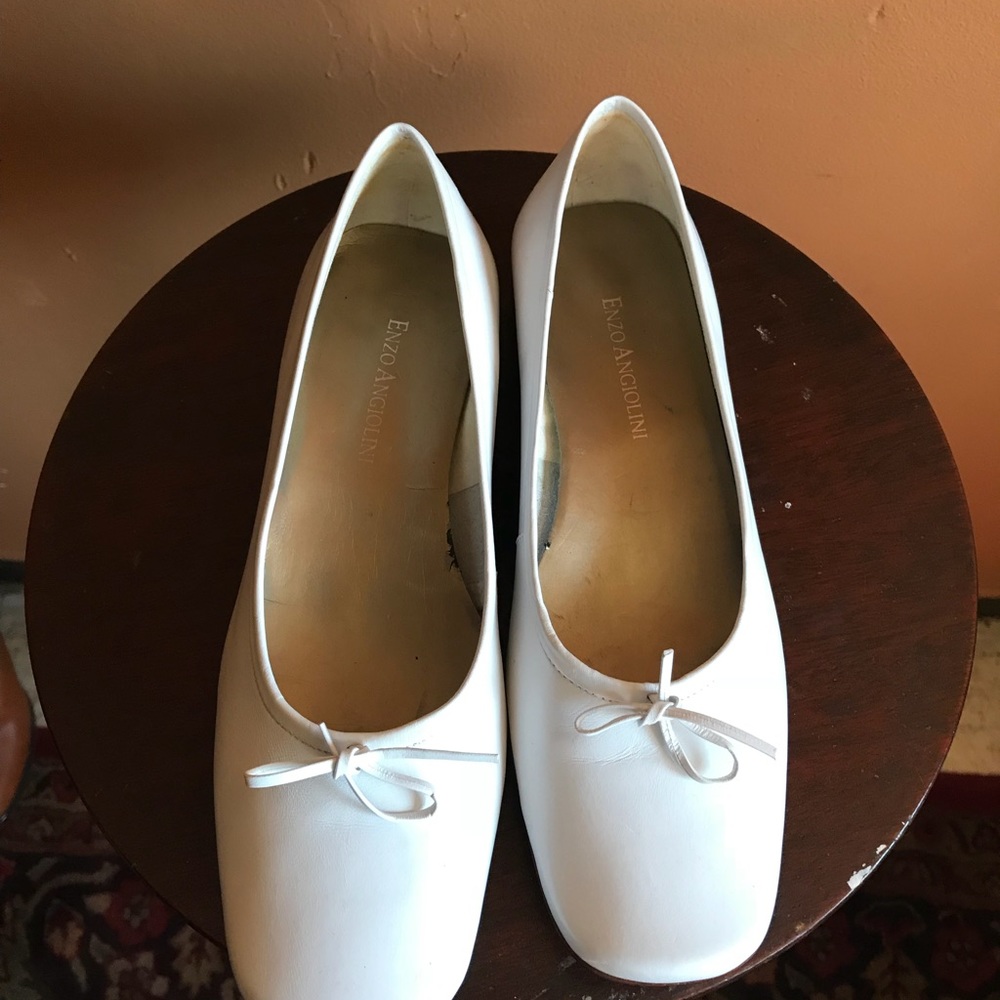 Shoes - Picture 2 of 3